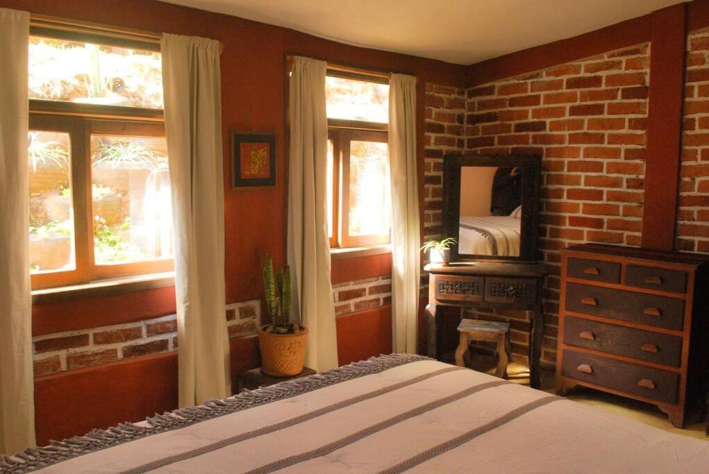 San Cristóbal de Las Casas Hostal Casa 4 Estaciones, Coliving & Nature מראה חיצוני תמונה