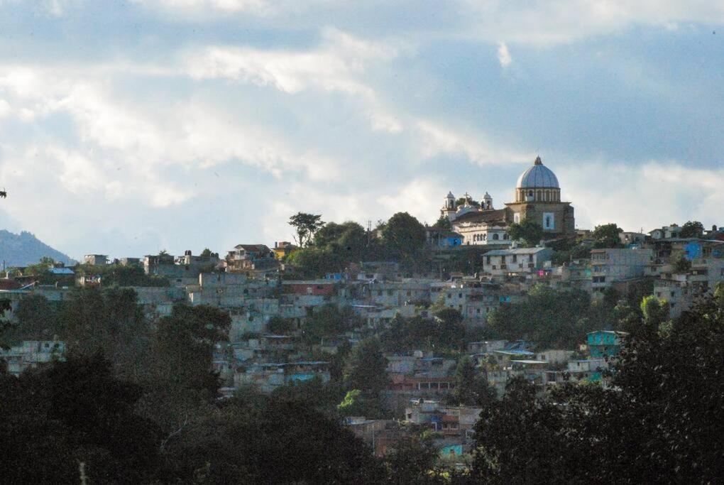 San Cristóbal de Las Casas Hostal Casa 4 Estaciones, Coliving & Nature מראה חיצוני תמונה